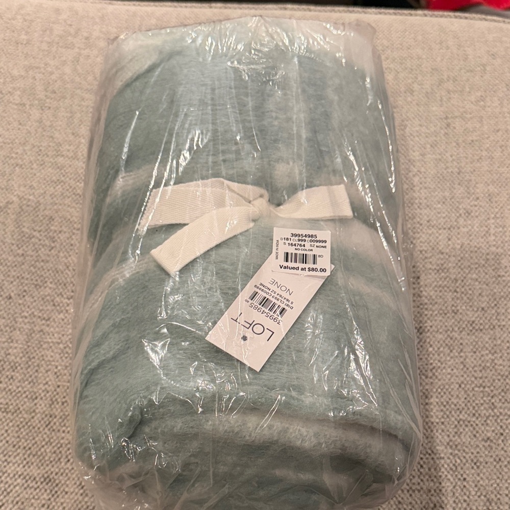 NWT LOFT Cozy Teal Throw Blanket